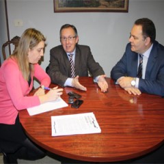 El Delegado de la Junta visita Carbonero para abordar la reforma del centro de salud
