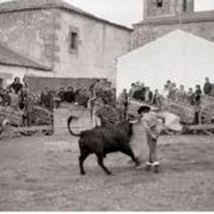 La exposición «Cien años de fotografía taurina», en Cantalejo
