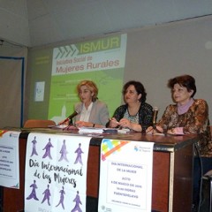 150 mujeres de la comarca celebraron el Día de la Mujer en Fuentepelayo