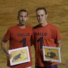Minuto de silencio en memoria de Gallo en la Exhibición de Recortes de Navalmanzano
