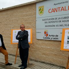López Escobar visita las obras de mejora del depósito de agua de Cantalejo