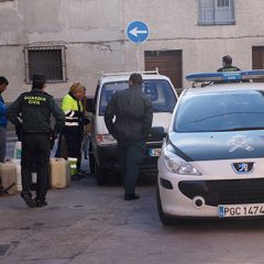 La Guardia Civil incauta gasóleo presuntamente robado en una nave agrícola en Cuéllar