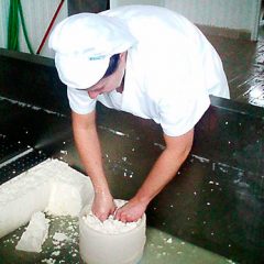 Para saber elaborar un buen queso… «curso»en Sacramenia