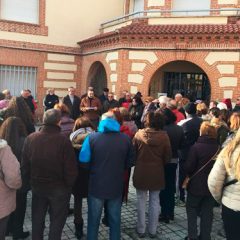 150 vecinos de Navas de Oro se concentran en defensa de unas pensiones dignas