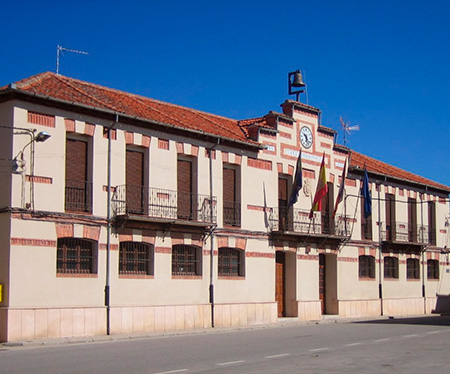Fuentepelayo y Fuenterrebollo reciben 48.000 euros para infraestructuras municipales