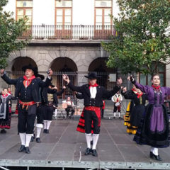 El grupo de Danzas «de Cuéllar a Bilbao»