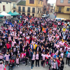 1.112 personas marchan contra el cáncer de mama en Mozoncillo