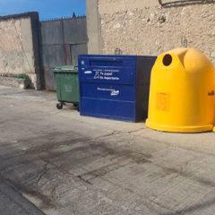 Ciudadanos pide la limpieza de residuos que deja la recogida de basuras en las calles de Cuéllar