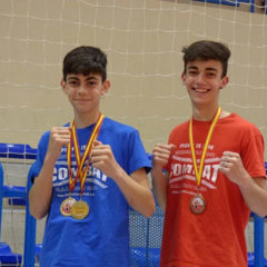 Hugo y Alain González logran 2 oros y un bronce en el campenato regional de Kickboxing