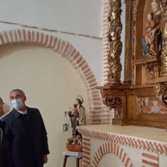 La Junta restaura el retablo de la ermita de Santa Juliana en Navalmanzano