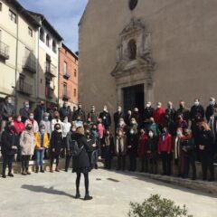 Canto por ‘la Paz’ desde la plaza Mayor de Cuéllar