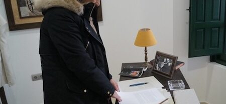 ‘Busca libros’ en Nava de la Asunción