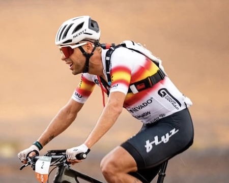Francisco Herrero, subcampeón de la Titan Desert 2025