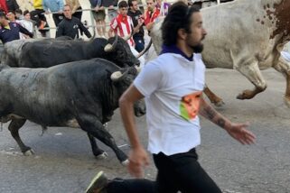 Encierro de Partido de Resina para olvidar