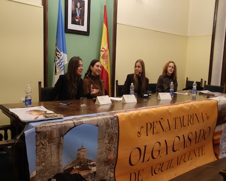 Olga Casado en Aguilafuente ‘tras su debut triunfal’ en Méjico